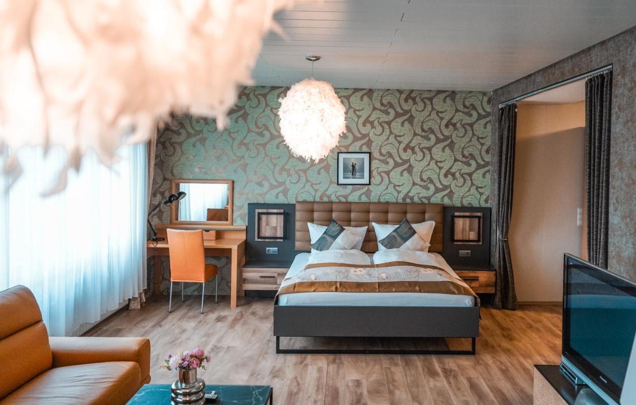 Hotel Palatino Sundern Extérieur photo